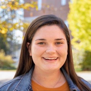 Meet your Posher, Eliza